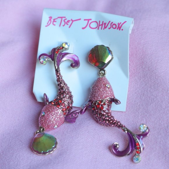 Betsey Johnson Pink glittern fish earrings